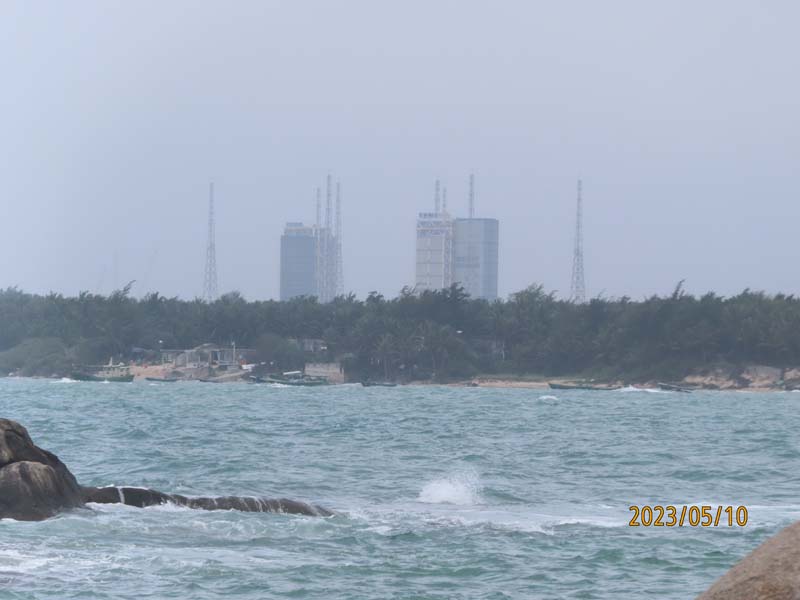 淇水湾沙滩火箭发射07.JPG