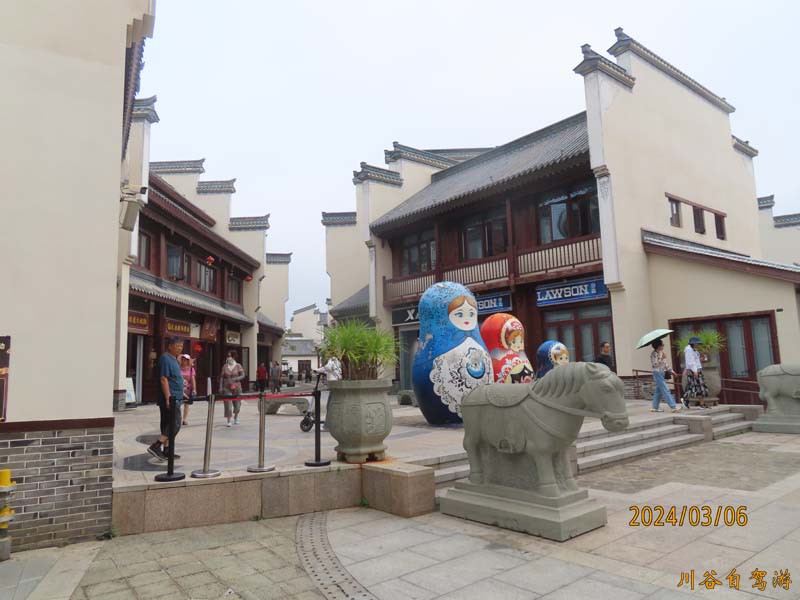 27风情商业街.JPG