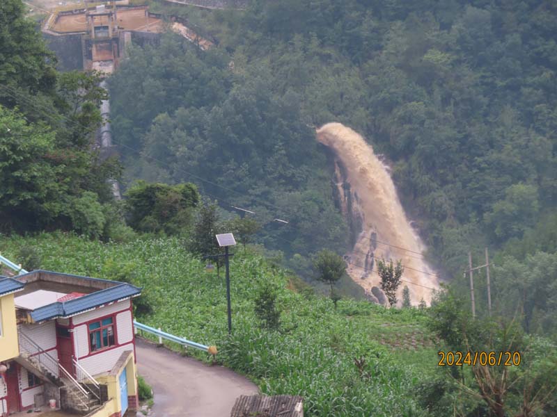 08独山十里绝壁画廊.JPG