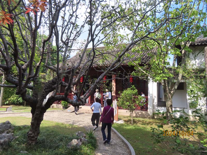 10苏州东山启园.JPG