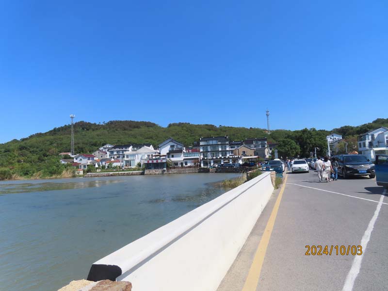03太湖西山岛阴山村.JPG