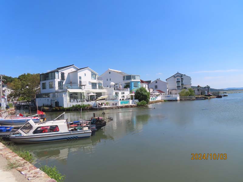 10太湖西山岛阴山村.JPG