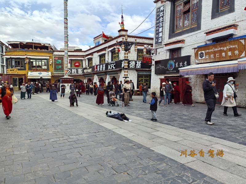 21大昭寺广场.jpg 21大昭寺广场.jpg